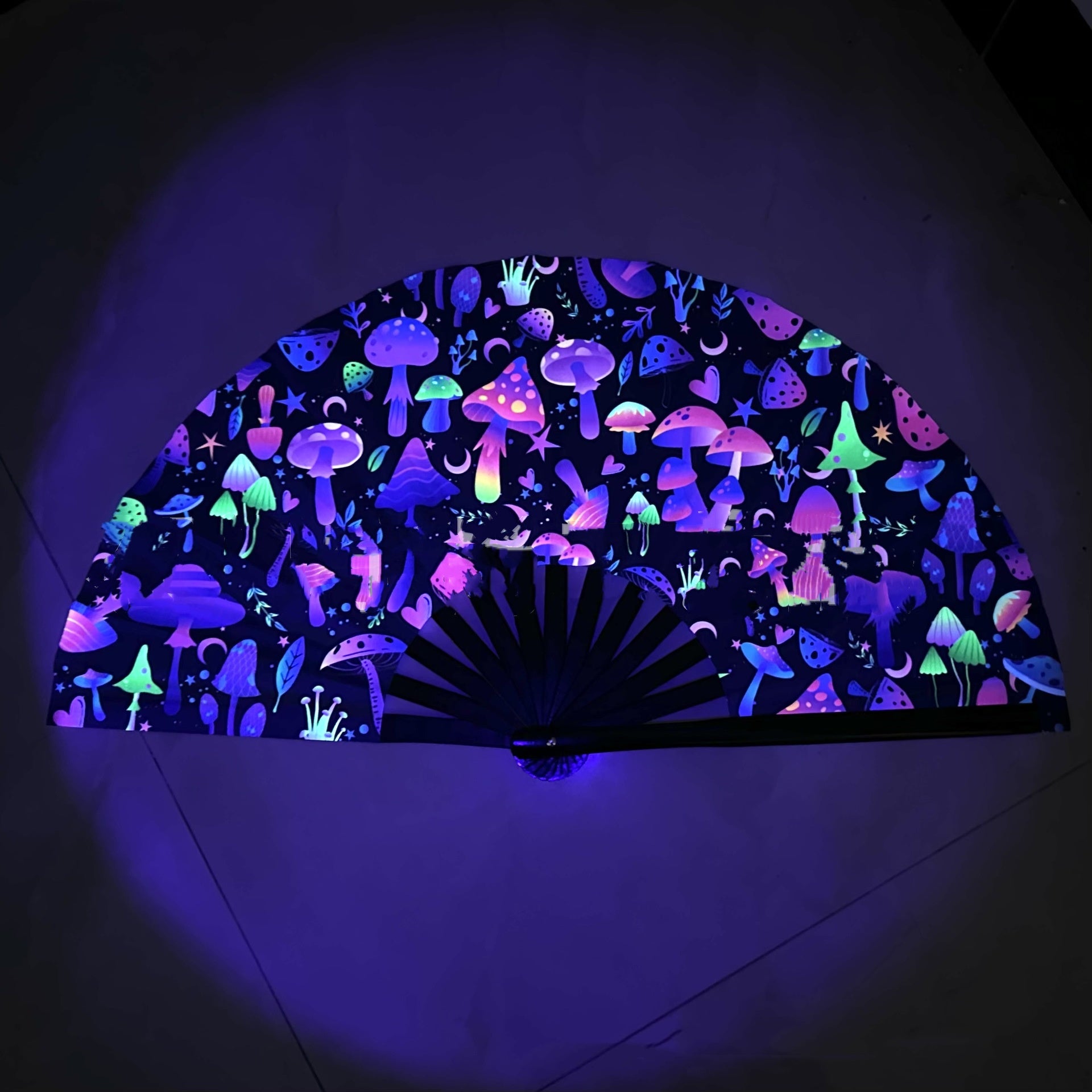 Fluorescent Printing On Bamboo Bone Fan